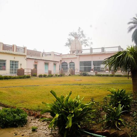 فندق Shree Krishna Bhakti Ashram Vrindāvan المظهر الخارجي الصورة
