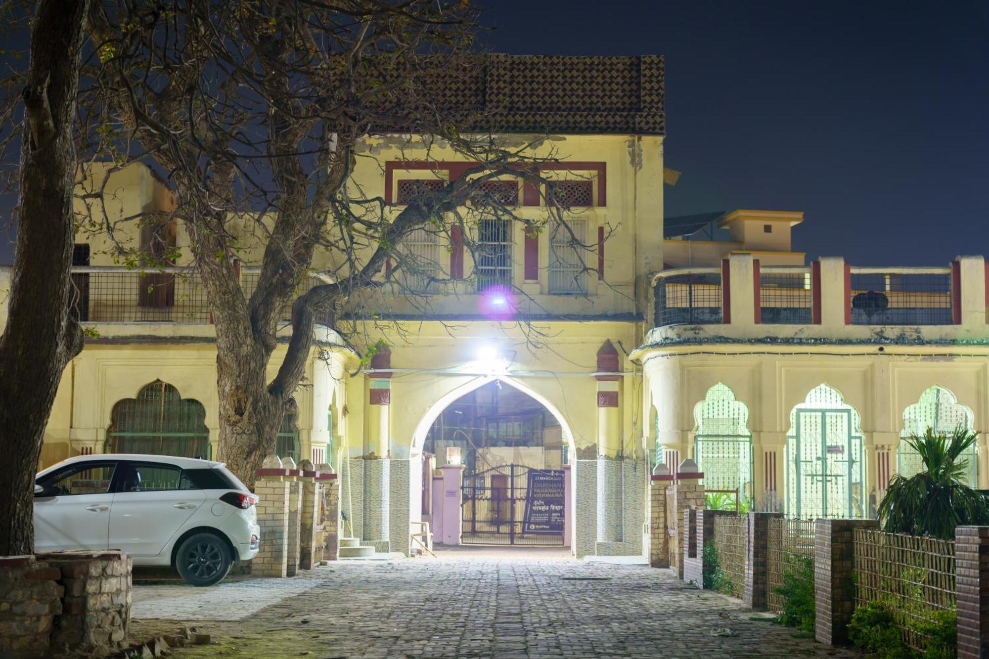 فندق Shree Krishna Bhakti Ashram Vrindāvan المظهر الخارجي الصورة