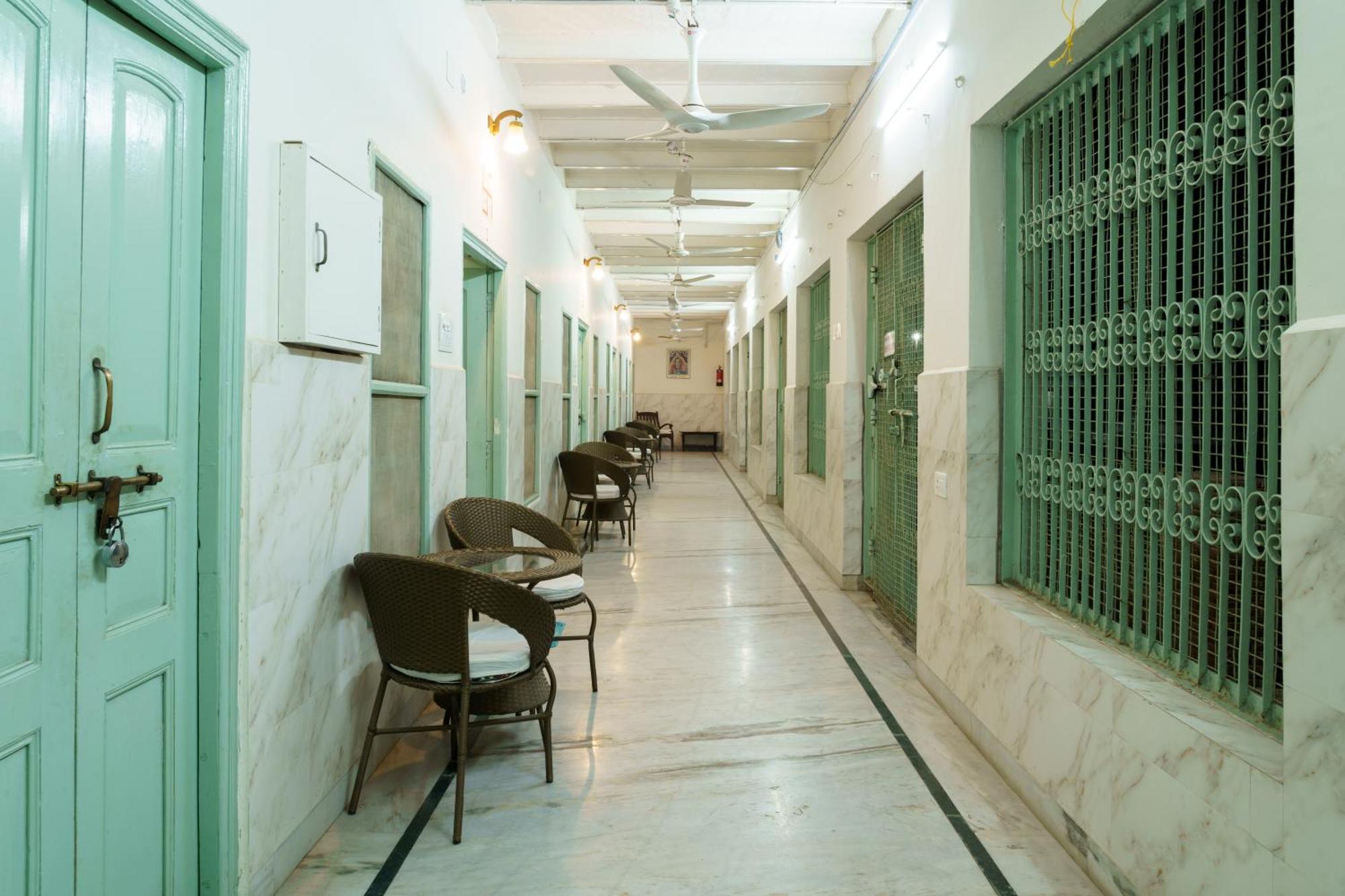 فندق Shree Krishna Bhakti Ashram Vrindāvan المظهر الخارجي الصورة